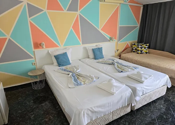 欧利恩酒店 招待所 索佐波尔