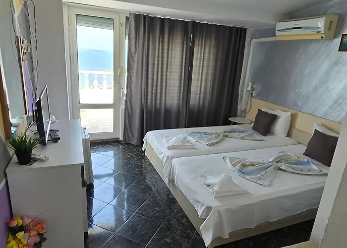 欧利恩酒店 招待所 索佐波尔