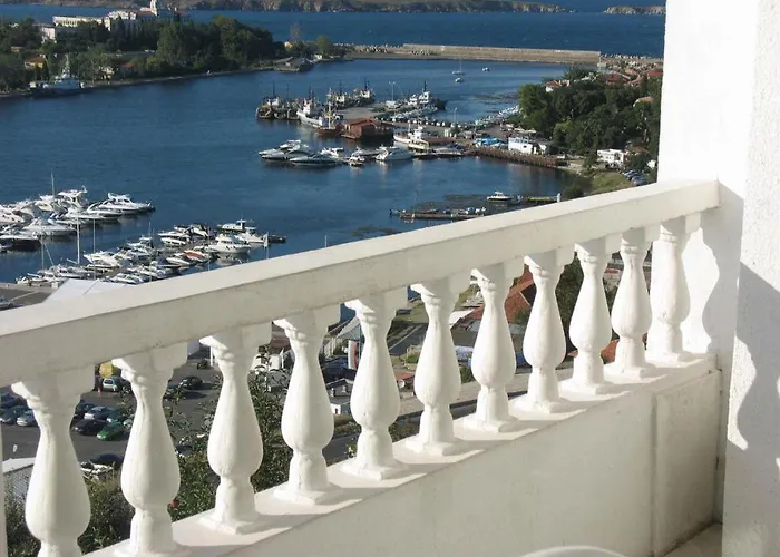 欧利恩酒店 招待所 3*